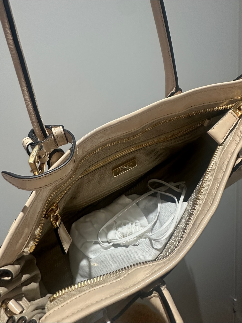 Prada Beige Patent Leather Shoulder Bag with Charm - Picture 2 of 3